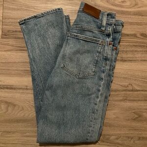 Madewell the perfect vintage straight jean size 24
